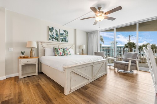 Sandcastle Condominiums Unit 114