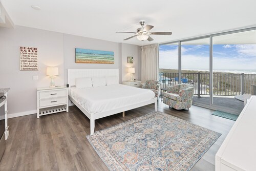 Sandcastle Condominiums Unit 202