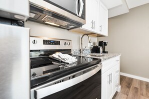 Fridge, microwave, oven, stovetop - Sandcastle Condominiums Unit 227 (Port Aransas)