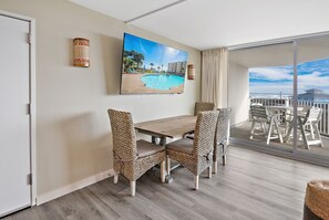 Dining - Sandcastle Condominiums Unit 230 (Port Aransas)