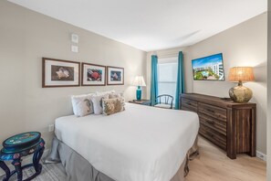 1 bedroom, WiFi, bed sheets - Sandcastle Condominiums Unit 320 (Port Aransas)