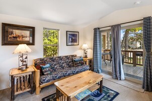 House | Living area | 42-inch flat-screen TV with satellite channels, TV