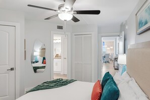 1 quarto, acesso à internet, roupa de cama