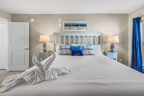 1 bedroom, WiFi, bed sheets - Sandcastle Condominiums Unit 418 (Port Aransas)