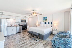 1 bedroom, WiFi, bed sheets - Sandcastle Condominiums Unit 435 (Port Aransas)