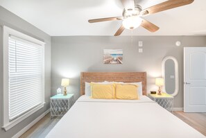 1 bedroom, WiFi, bed sheets - Sandcastle Condominiums Unit 504 (Port Aransas)