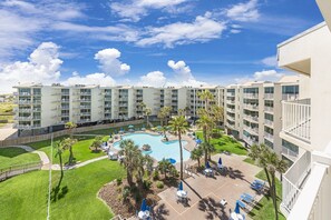 Pool - Sandcastle Condominiums Unit 511 (Port Aransas)