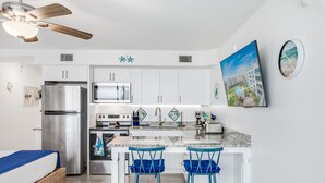 Unclassified image, 4 of 25, button - Sandcastle Condominiums Unit 519 (Port Aransas)
