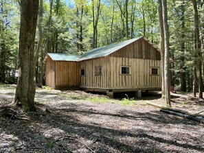 Exterior - Creekside Log Cabin w/firepit, near quaint towns Thomas/Davis & many state parks (Aurora)