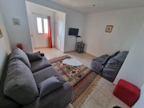 TV - Villa stocking (Morsiglia)