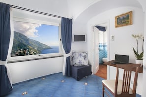 3 Schlafzimmer, Schreibtisch, Bügeleisen/Bügelbrett, kostenloses WLAN