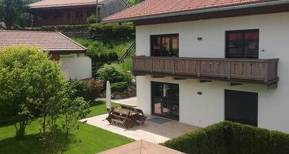 Ferienwohnung Uebler - Large vacation apartment near the lake