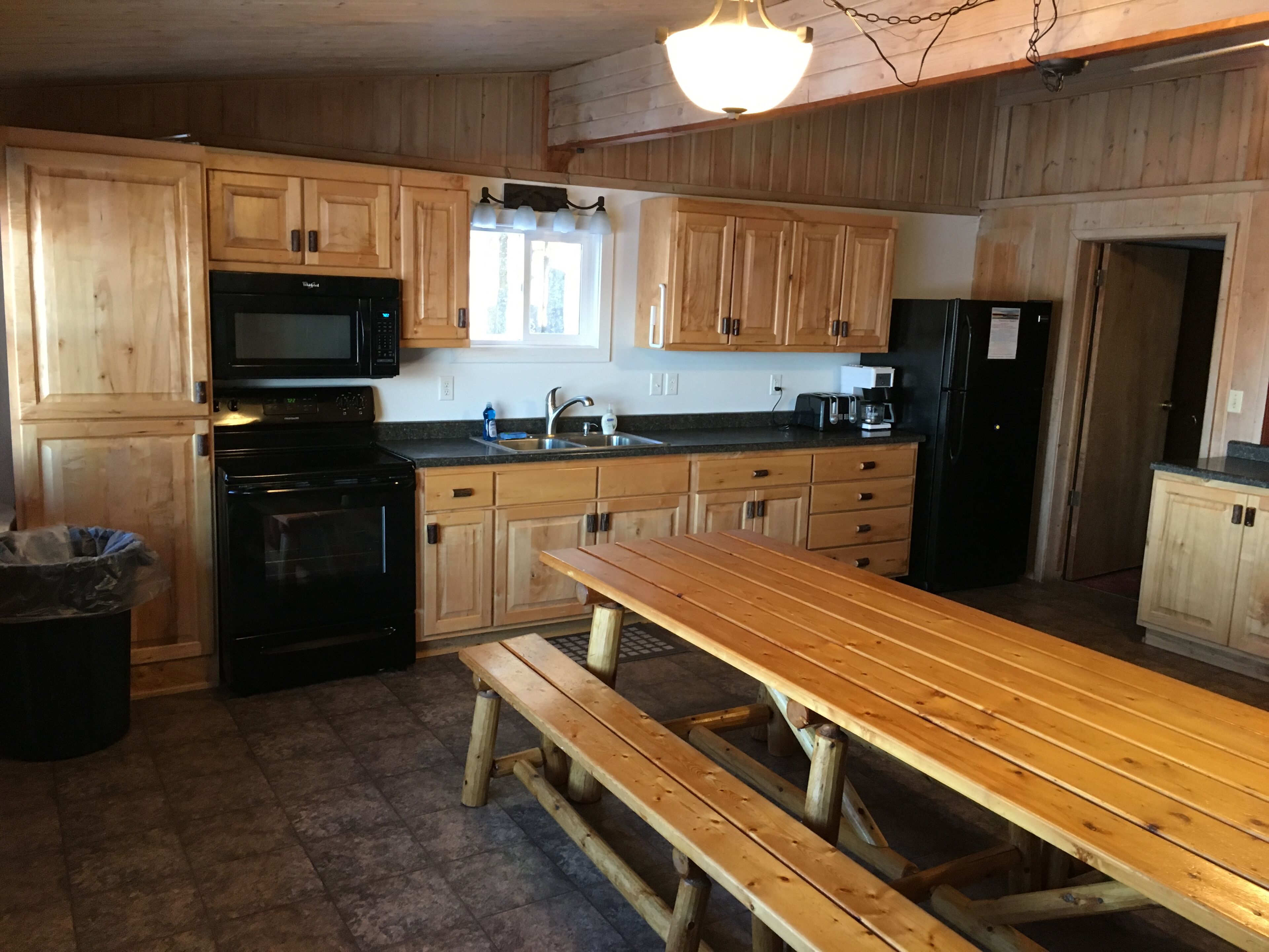 Cabin 11 Lakefront Family/Pet Friendly Fishing Dock Beach Resort Amenities!