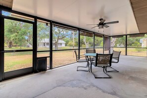 Interior - Beautiful Spacious 4BR/2BR Near Beach, Newly Renovated. Great for families!  (Port Charlotte)