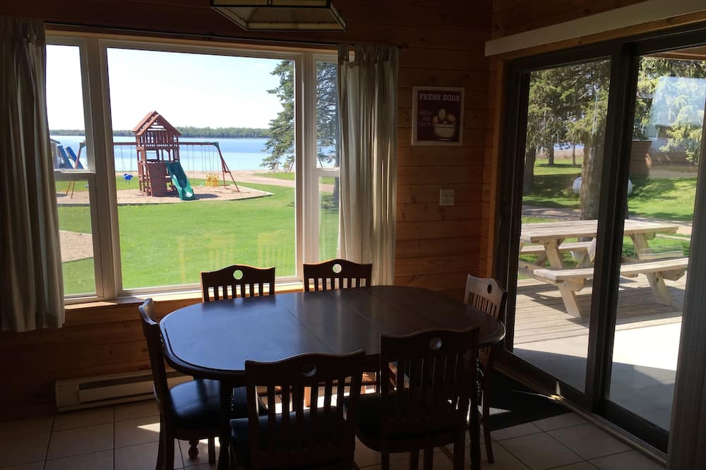 Cabin 9 Lakefront Family/Pet Friendly Fishing Resort Dock Beach Resort Amenities