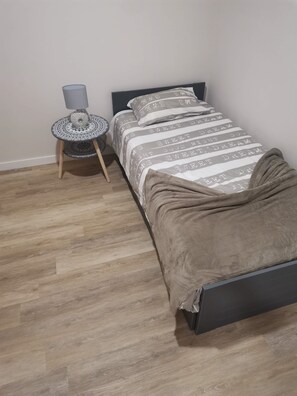 2 camere, ferro/asse da stiro, Wi-Fi, lenzuola