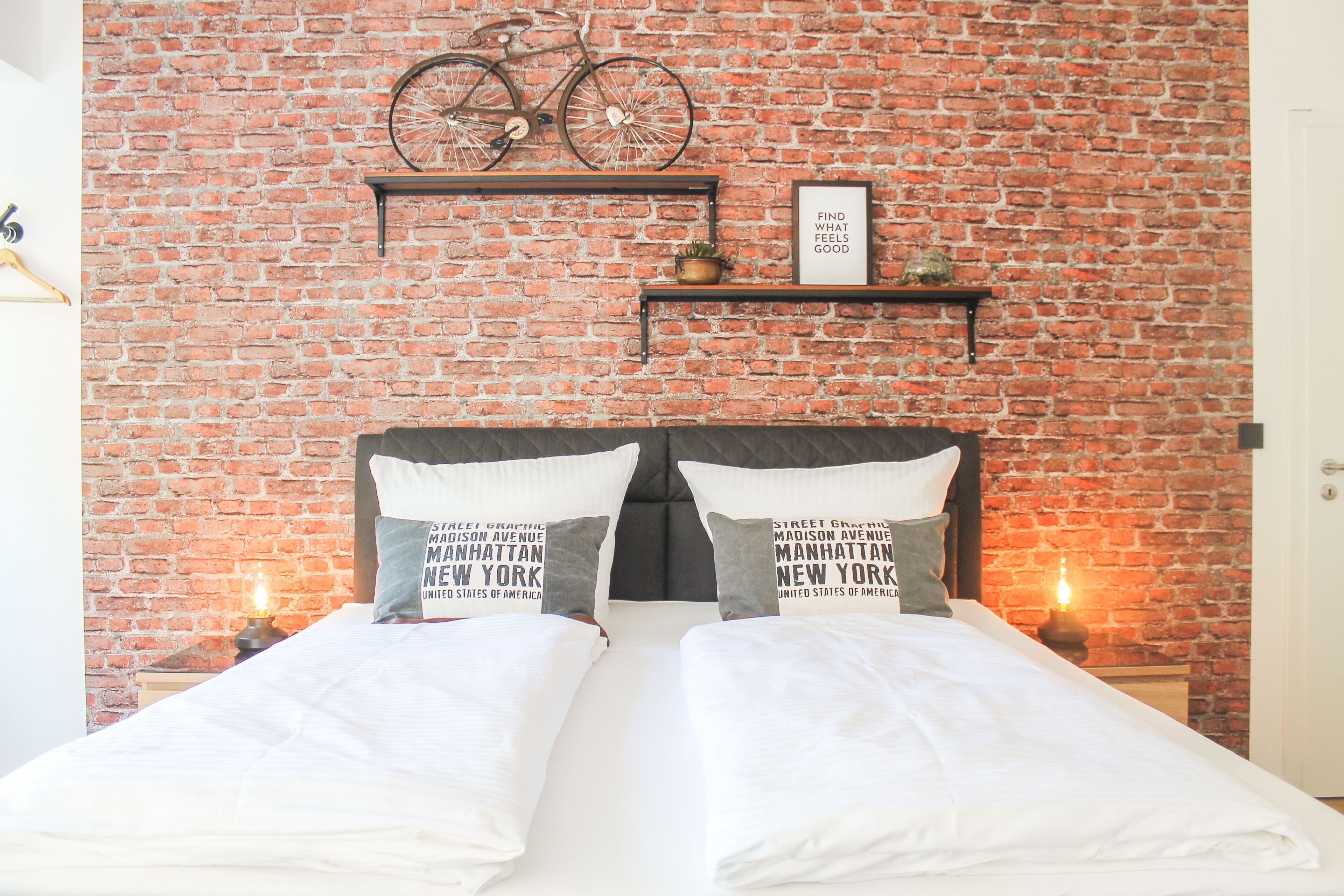 New York style, close to the center with parking