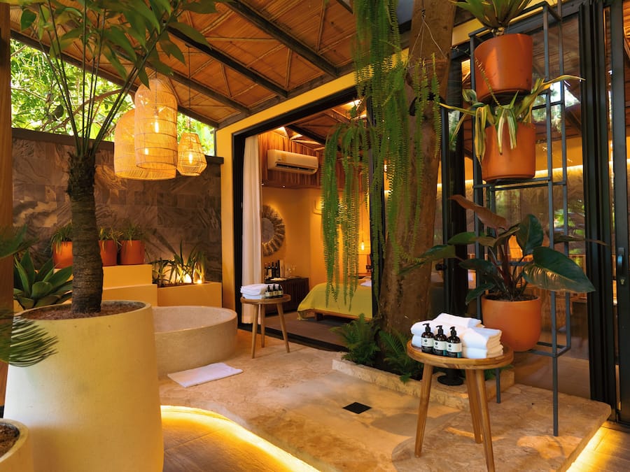 Habitación doble de lujo, 1 cama King size, vista al jardín | Terraza o patio