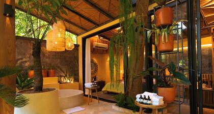 awā Beachfront Hotel