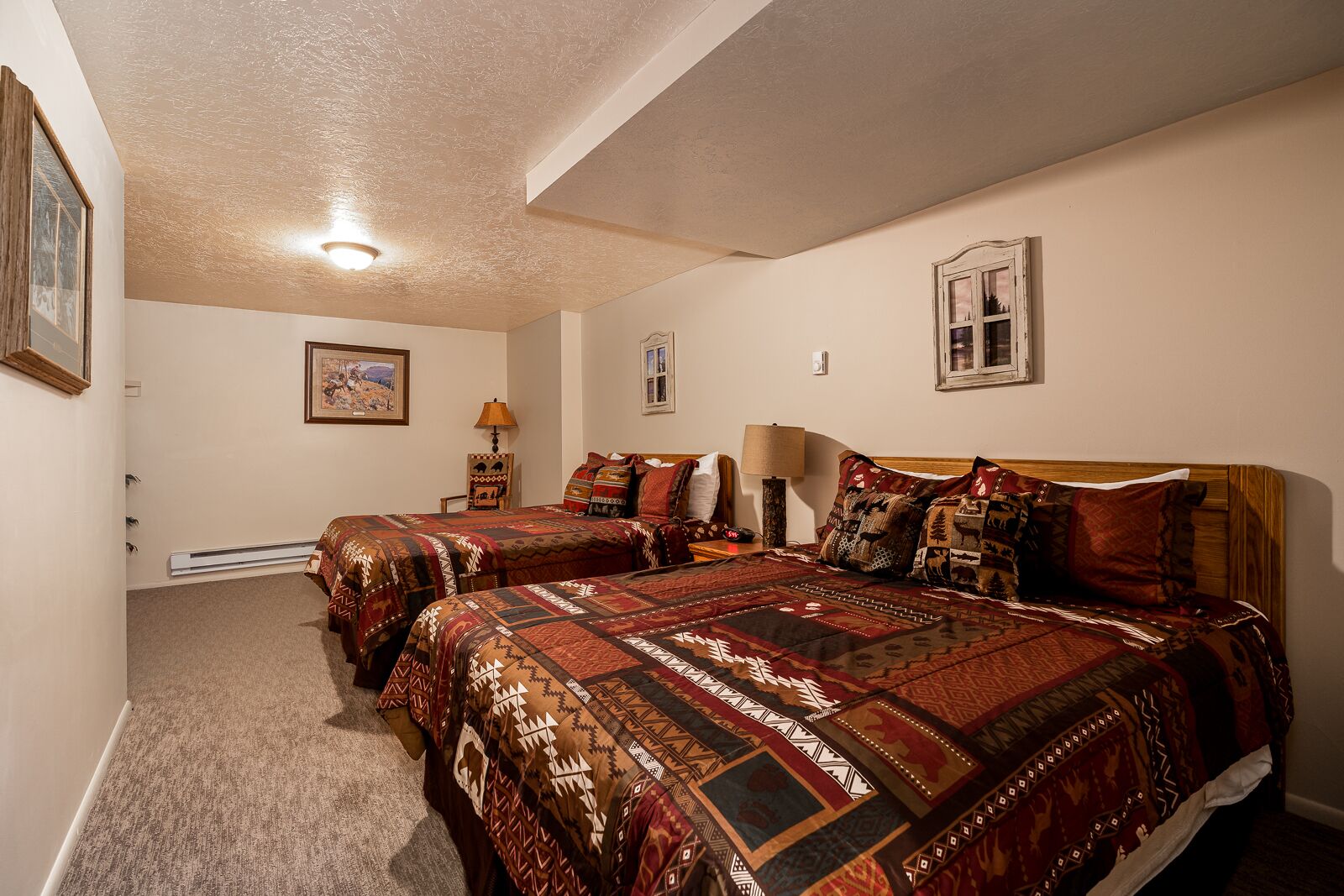 Townhouse | Seprai premium, selimut bulu angsa, tempat tidur bayi, dan Wi-Fi gratis