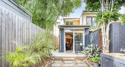 Comfortable Terrace in Central Location