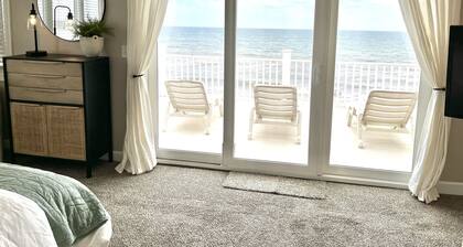 Oceanfront Luxury Awaits â âThe Coconutâ at 1238 New River Inlet Road