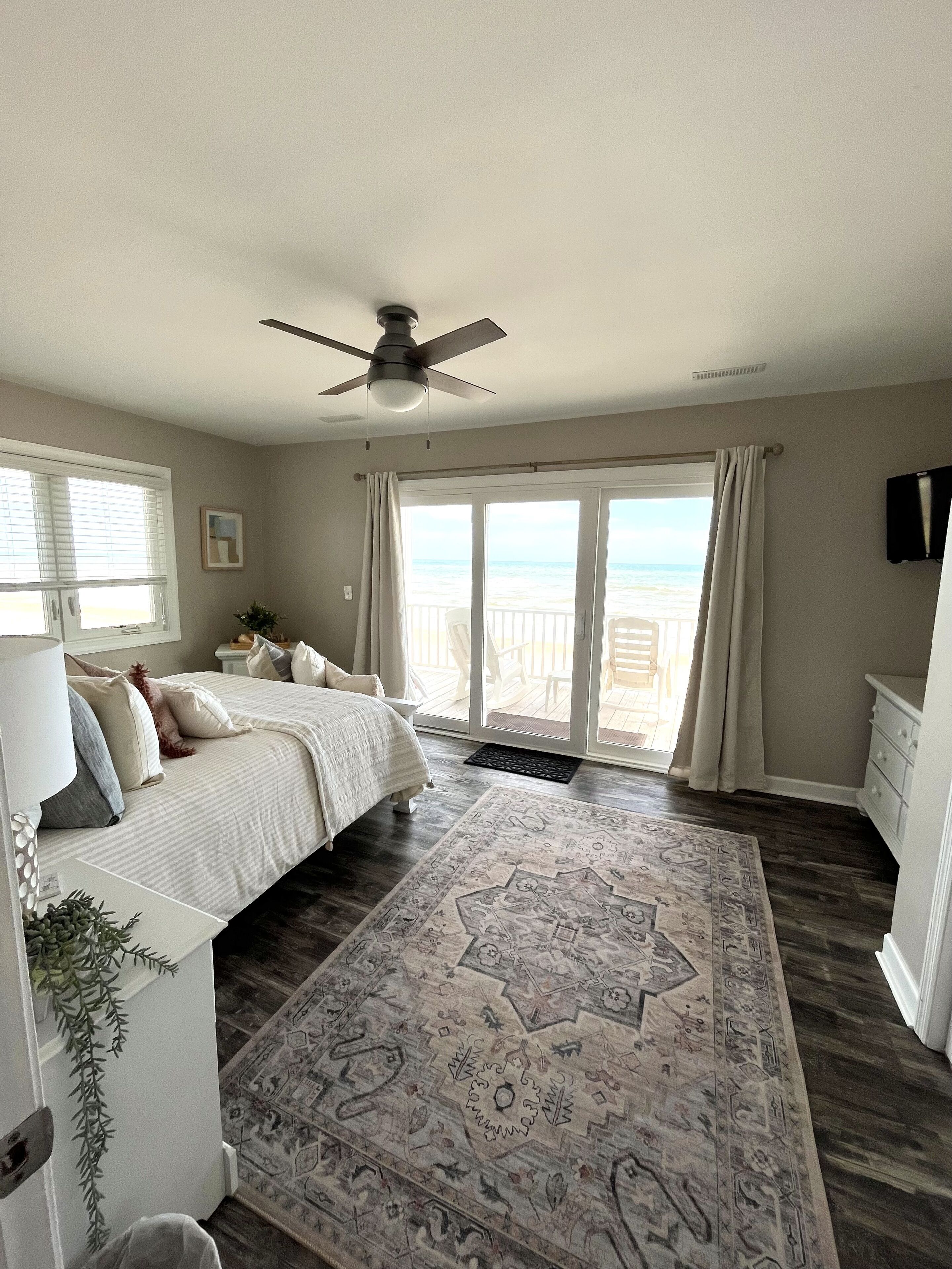 3 slaapkamers, reisbedje, wifi, beddengoed