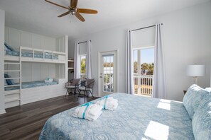 Room - 114 E Lakeshore Dr The Sandcastle (Panama City Beach)