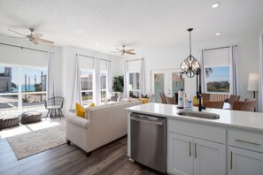 4 개의 침실, 무료 WiFi