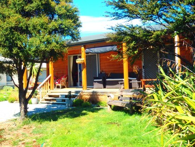 Lakefront Fantail House