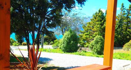 Lakefront Fantail House