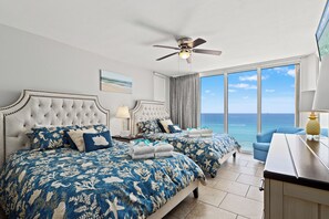 Condo, várias camas, vista para o oceano (Long Beach Resort 2-901) | 3 quartos, individualmente decorados, individualmente mobiliados