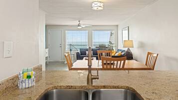 House, Multiple Beds, Patio, Ocean View | Interior