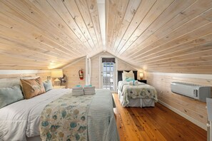 Cottage, Multiple Beds, Kitchen, Beach View | 2 bedrooms, free WiFi, bed sheets - Cute Beach Cottage Steps to the Beach! Panama City Beach, FL! (Panama City Beach)