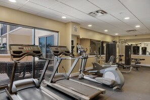 Fitness facility - Across From The Beach! Near Pier Park & Dining! Sleeps 6! 2 BR / 2 BA! (Panama City Beach)