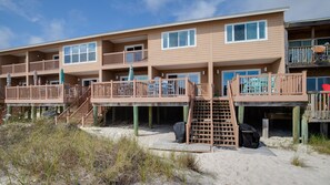 Exterior - Beautiful Townhome Right On The Gulf - Get Ready To Relax! (Panama City Beach)