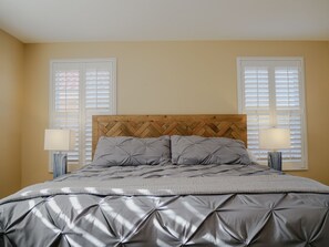 3 bedrooms, iron/ironing board, travel crib, free WiFi