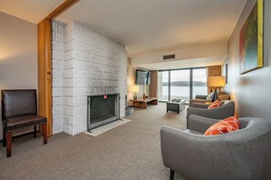 TV, fireplace, video games, DVD player
