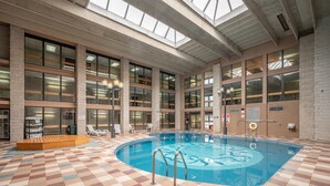 Piscine couverte, piscine chauffée