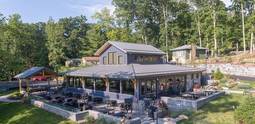 Will O' The Wisp: 208B One Bedroom/One Bath