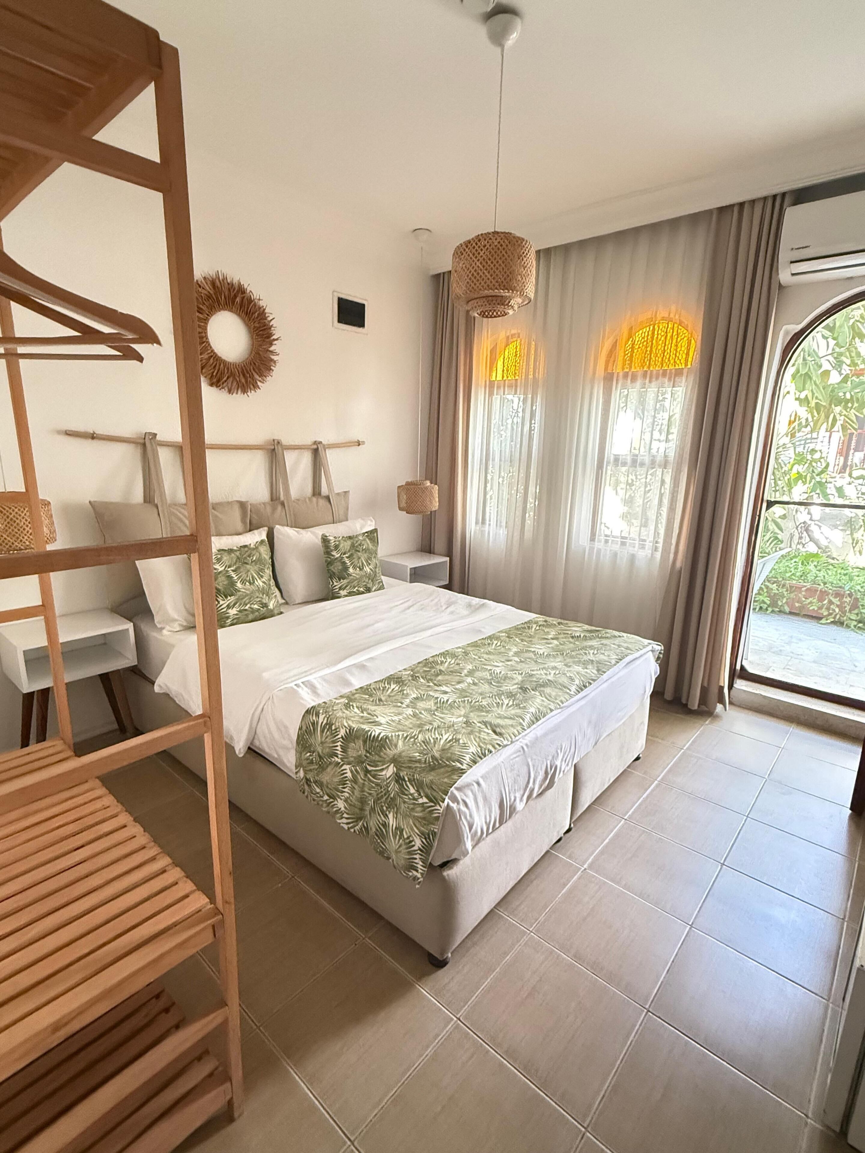 Whisky | Premium bedding, free WiFi, bed sheets