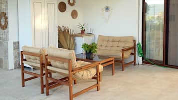 Premium bedding, free WiFi, bed sheets