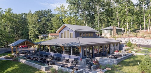 Will O' The Wisp: 309B One Bedroom/One Bath