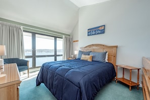 4 bedrooms, free WiFi, bed sheets