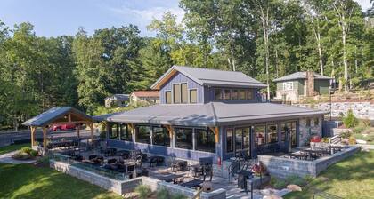 Will O' The Wisp: 512G Two Bedroom/One Bath