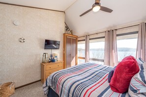 1 chambre, accès au Wi-Fi (inclus), literie fournie