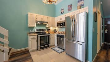 Oven, stovetop, dishwasher, coffee/tea maker