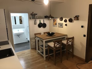 Dining - Generations Holiday Garden Flat, pool with garden (Attendorn)