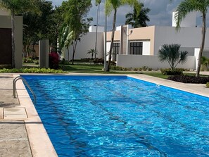 Alberca al aire libre 