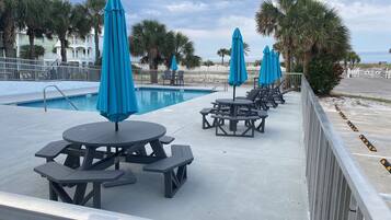 Alberca al aire libre